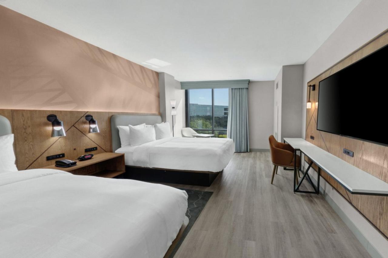 Marriott North Hotel 4*