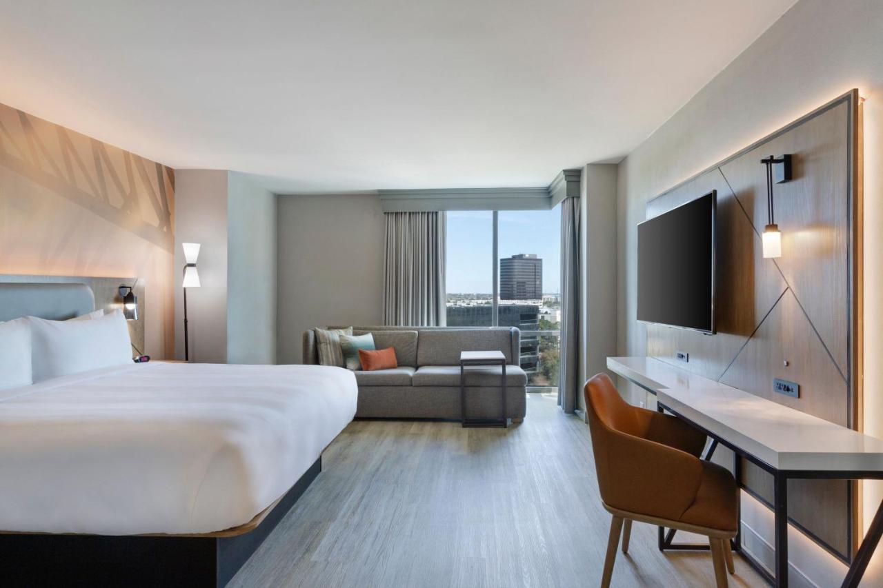 Marriott North Hotel 4*