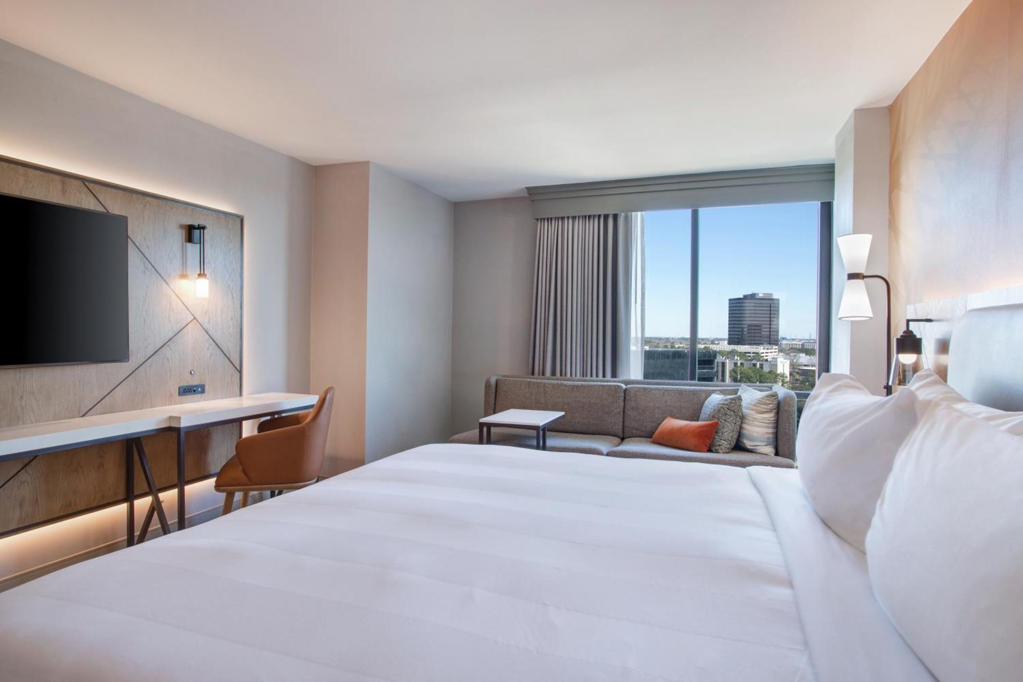 Marriott North Hotel 4*